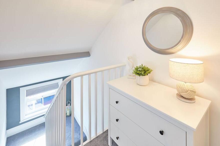 Host & Stay | The Captain's Loft