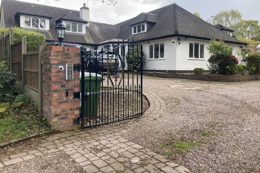 Large house in AONB