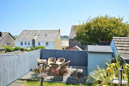 Mor View - Three Bedroom House, Sleeps 5