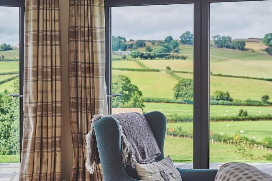 Ty Hiraeth - Luxury Cottages
