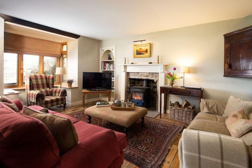 HEATHERDENE - Cottage set in the midst of the Yorkshire Dales with amazing views