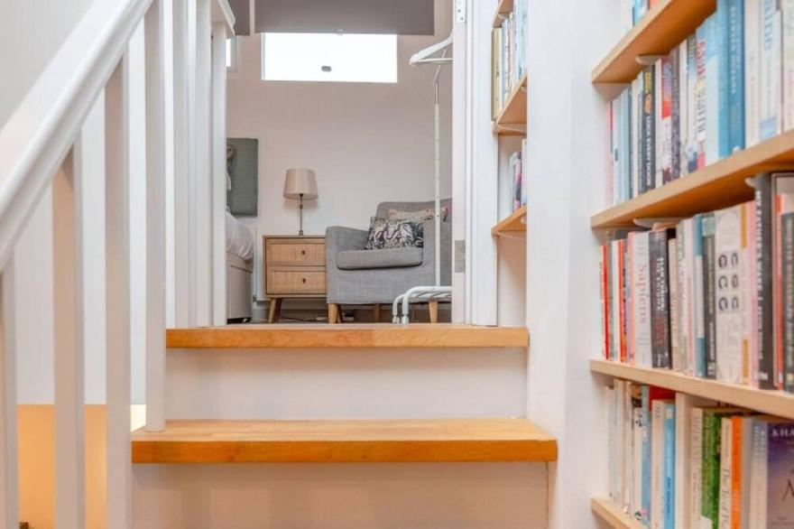 Cosy 1 Bedroom Apartment near Wimbledon station