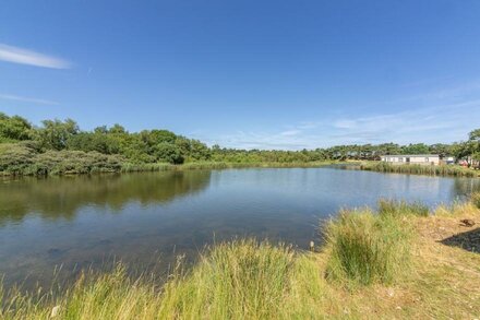 A gorgeous lodge beautifully situated at the water’s edge and near the beach.