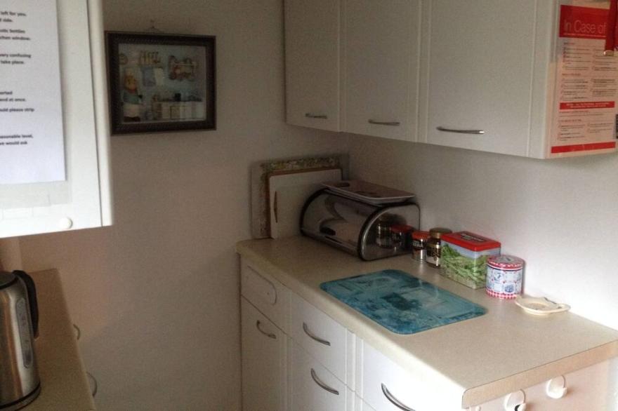 Rose Cottage,pet friendly.