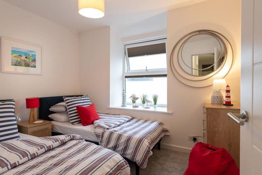 Sea Breeze: Three bedroom holiday apartment in Rhosneigr