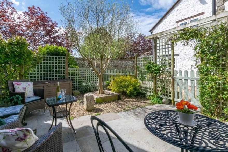Olive Tree Cottage in the beautiful Portesham