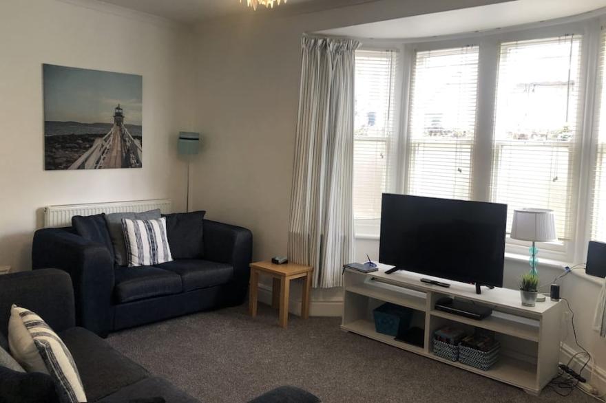 3B Duplex Apartment, parking, 10 min walk to Castle and City centre