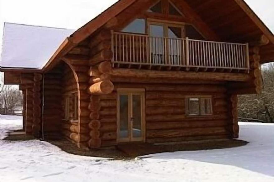 Spacious Bespoke Fir Lodge Log Cabin