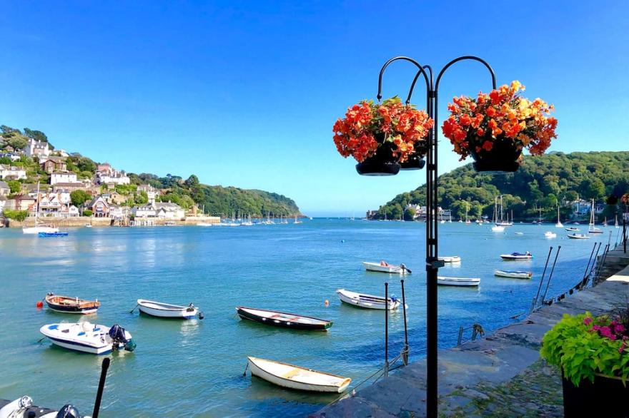 Cosy Fishermans cottage for 4 in the heart of Dartmouth