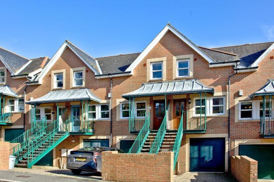 3 bedroom accommodation in Fowey