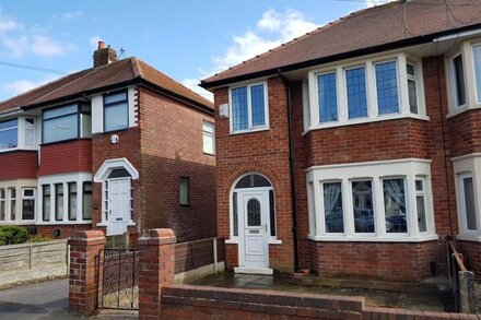 3 Bedroom Semi Detached House Families only