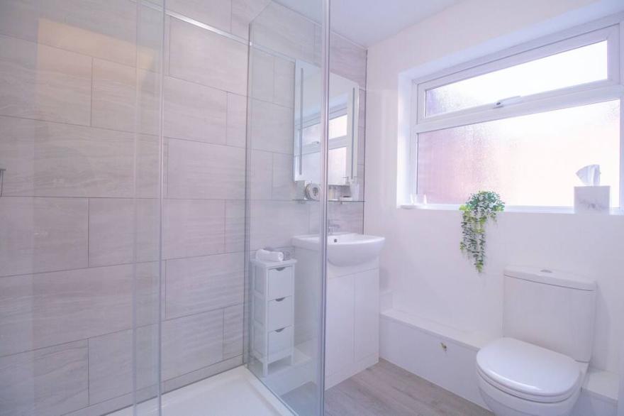 Cosy Ground Floor 2bd Apt in Newcastle Sleeps 5