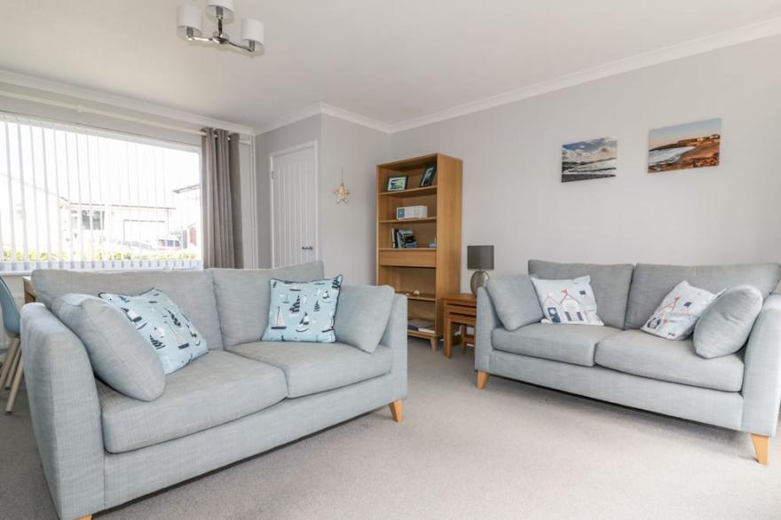 SEA SALT, family friendly, character holiday cottage in Bude