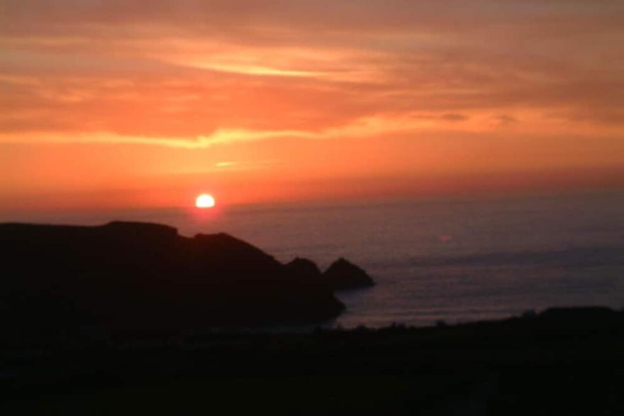 Luxury Apartment with Spectacular sea views Close to Boscastle/Tintagel