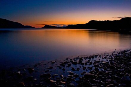 Stunning Knoydart Studio, Best Hot Tub View for 2, E-Bike Hire & Pet Friendly