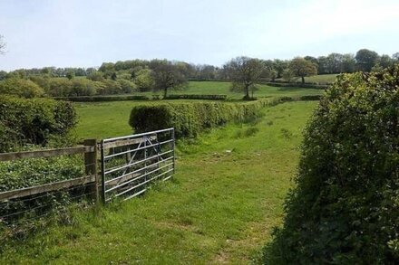 Luxury Holiday Cottages Set in Beautiful Devon Scenery