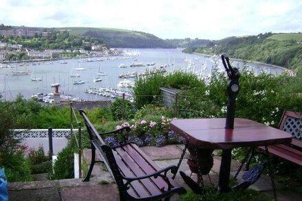 Truly Spectacular Panoramic Views Over R Dart Estuary, Dartmouth from all room