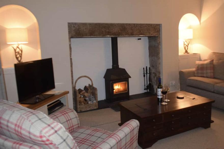 A cosy and tastefully decorated cottage in the centre of Ballater.