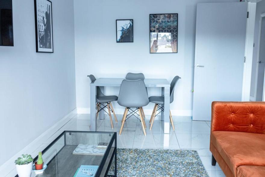 Beach front apartment - Ballycastle beside the beach
