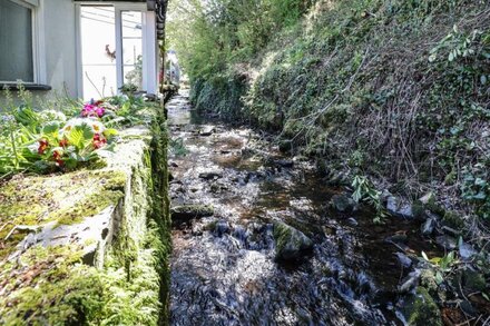 SMALL PIECE, pet friendly, character holiday cottage in Porlock