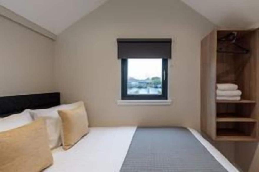 Whimbrel - Marina that sleeps 4 guests  in 1 bedroom