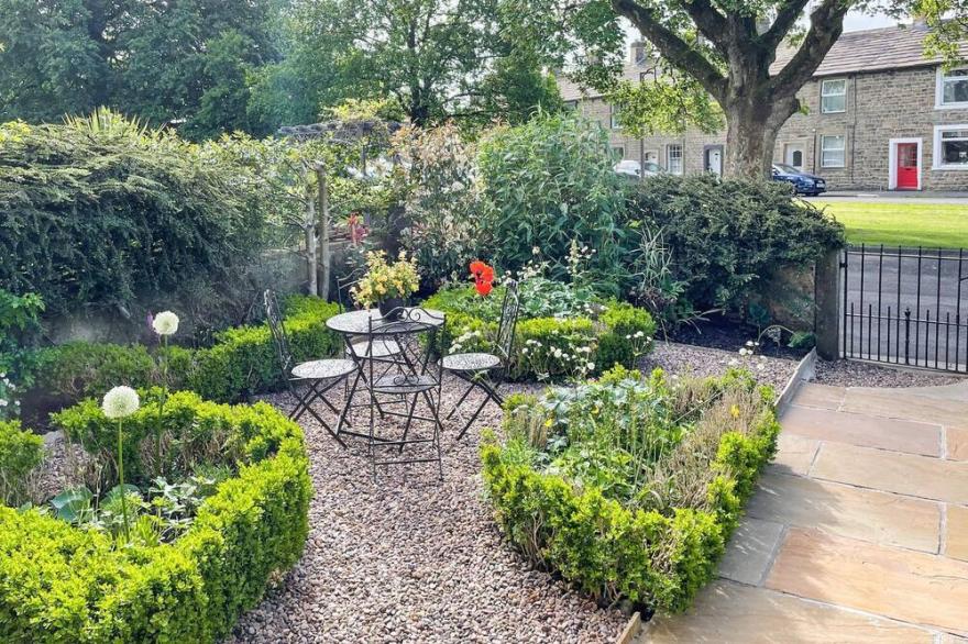2 bedroom accommodation in Gargrave, near Skipton