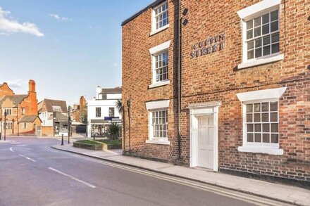 Beautiful new Grosvenor Street Apartment