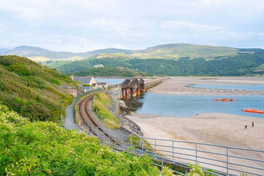 Seren Fach In The Beautiful Barmouth