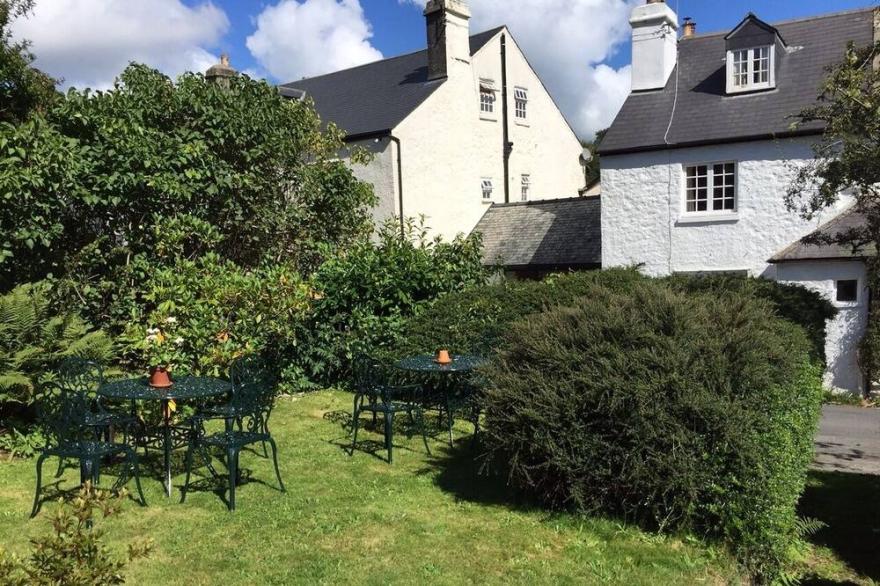 Lovely Character Dartmoor Cottage Just Below the Famous Haytor Rocks