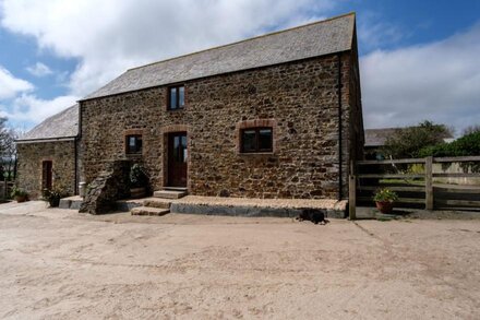 Rose Cottage - Farm Cottage with Aga & Contryside views