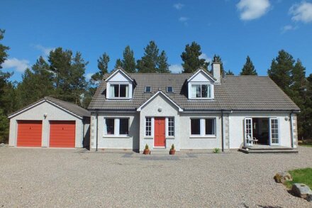 An Teallach luxury holiday home in Cairngorm National Park - Wifi