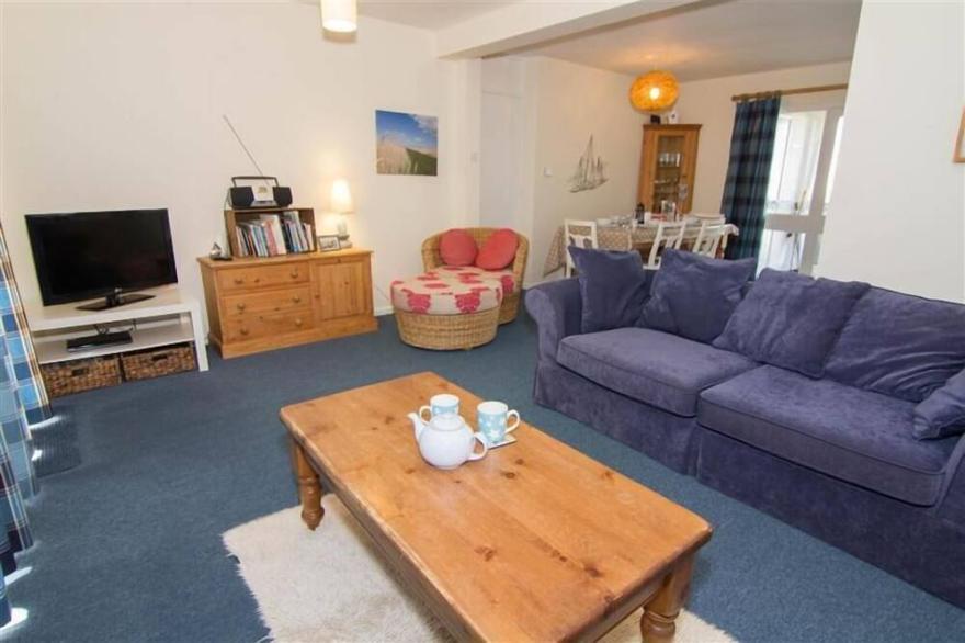 A charming house, five minutes’ walk from the harbour in Brancaster Staithe.