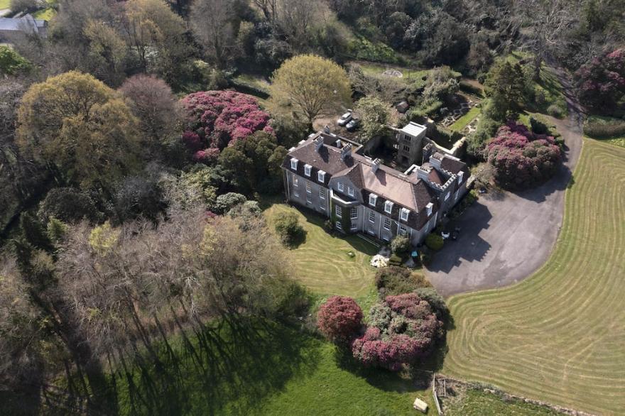 Cornish Manor House Set In 25 Acres Of Formal Gardens