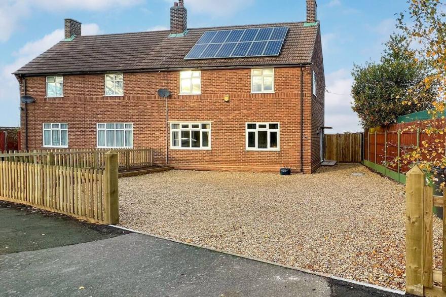 3 Bedroom Accommodation In Waltham On The Wolds, Near Melton Mowbray