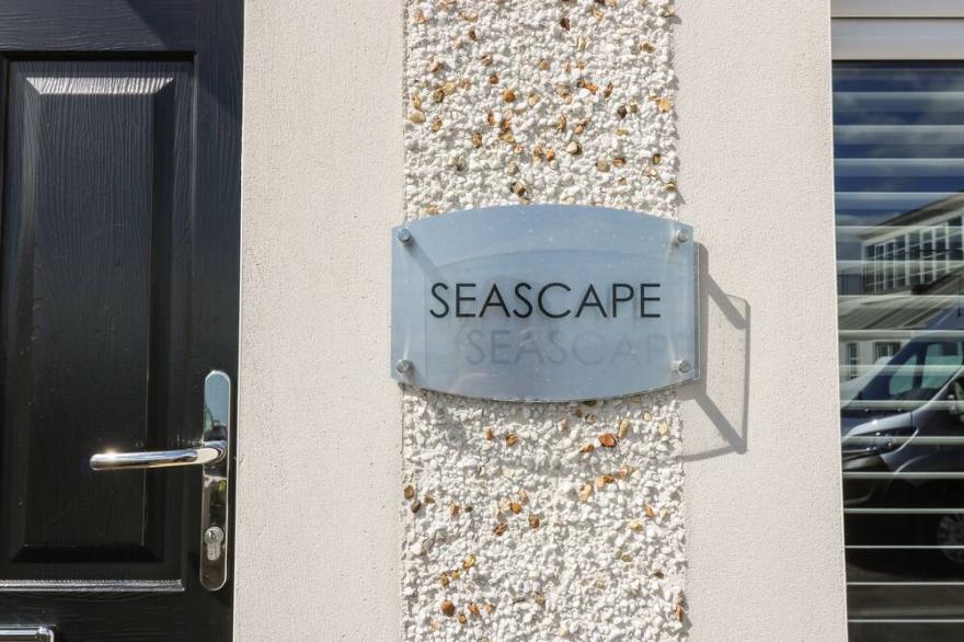 SEASCAPE, Country Holiday Cottage In Kinghorn