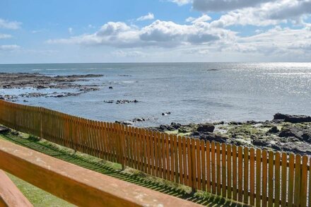 2 bedroom accommodation in Johnshaven, near Montrose