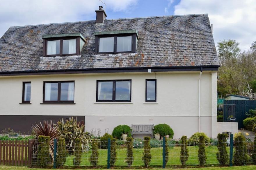 2 Bedroom Accommodation In Drimnin, Near Lochaline