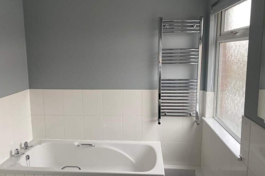 Cheerful 3 bedroom Townhouse