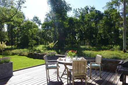 Award Winning Ideal Rural Escape in Earn Valley 5 min from Perth