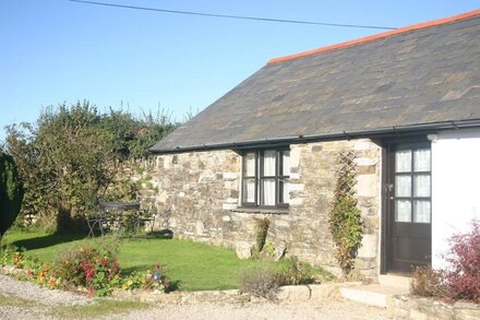 The Lodge - sleeping 2 guests. A bright spacious open plan studio cottage.