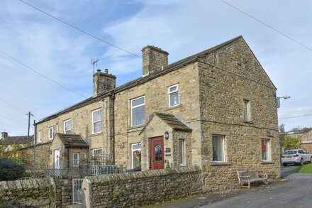 3 bedroom accommodation in Redmire, near Leyburn