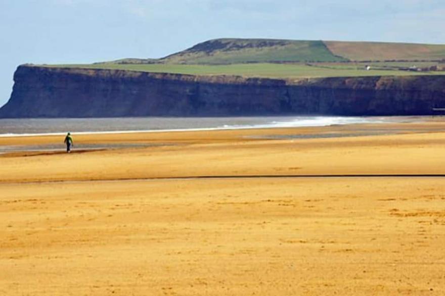 Saltburn Seaside Townhouse A Few Minutes From Beach, Restaurants Ad Station