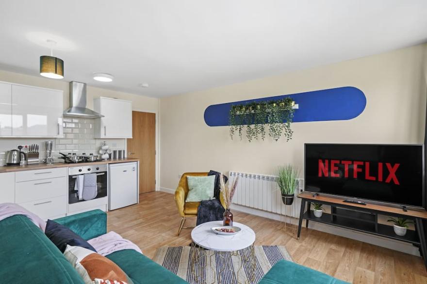 Stunning Gems of Southampton - 23E
