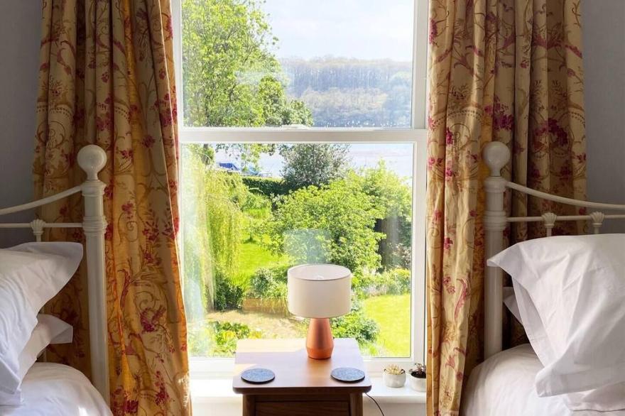 Riverside Idyll - the perfect Cornish Sanctuary