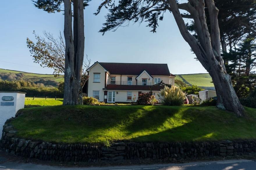 3-Bedroom Family And Pet Friendly House Within Walking Distance Of Croyde Beach