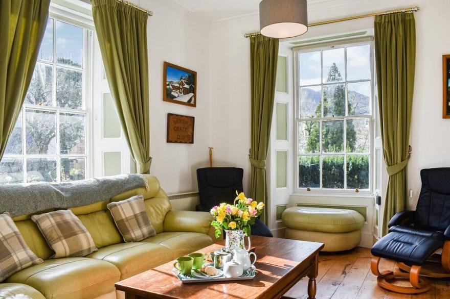 6 bedroom accommodation in Beddgelert