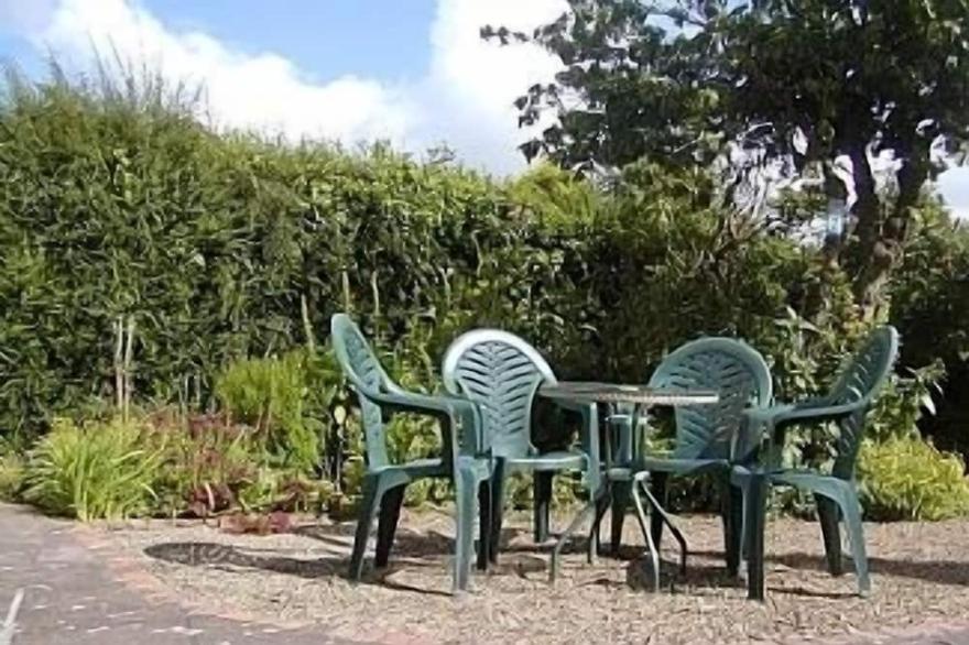 Cottage In Trefin, Nr St Davids. Pembrokeshire Coast National Park, West Wales