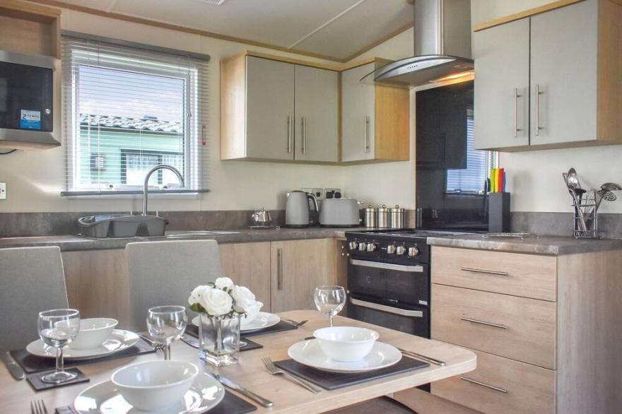 2 bedroom accommodation in Robin Hood’s Bay