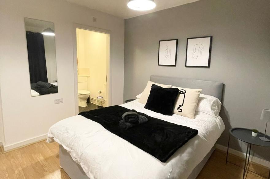 Luxury 2 Bed Apt-Free Parking Coventry City Centre