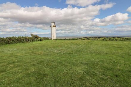 SOLWAY COTTAGE, pet friendly, country holiday cottage in Southerness